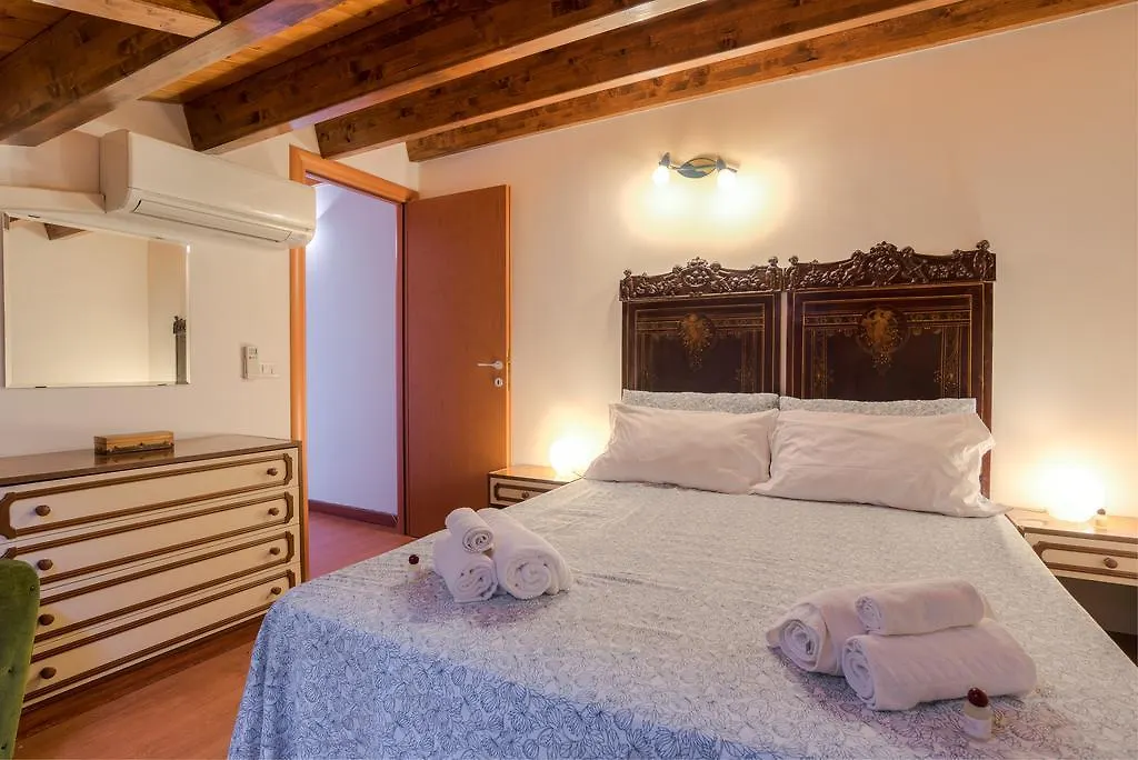 Appartamenti Pomelia Punta Secca Apartment